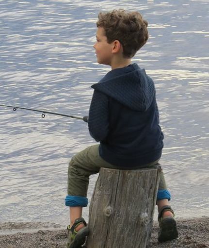 Geneviève's son while fishing